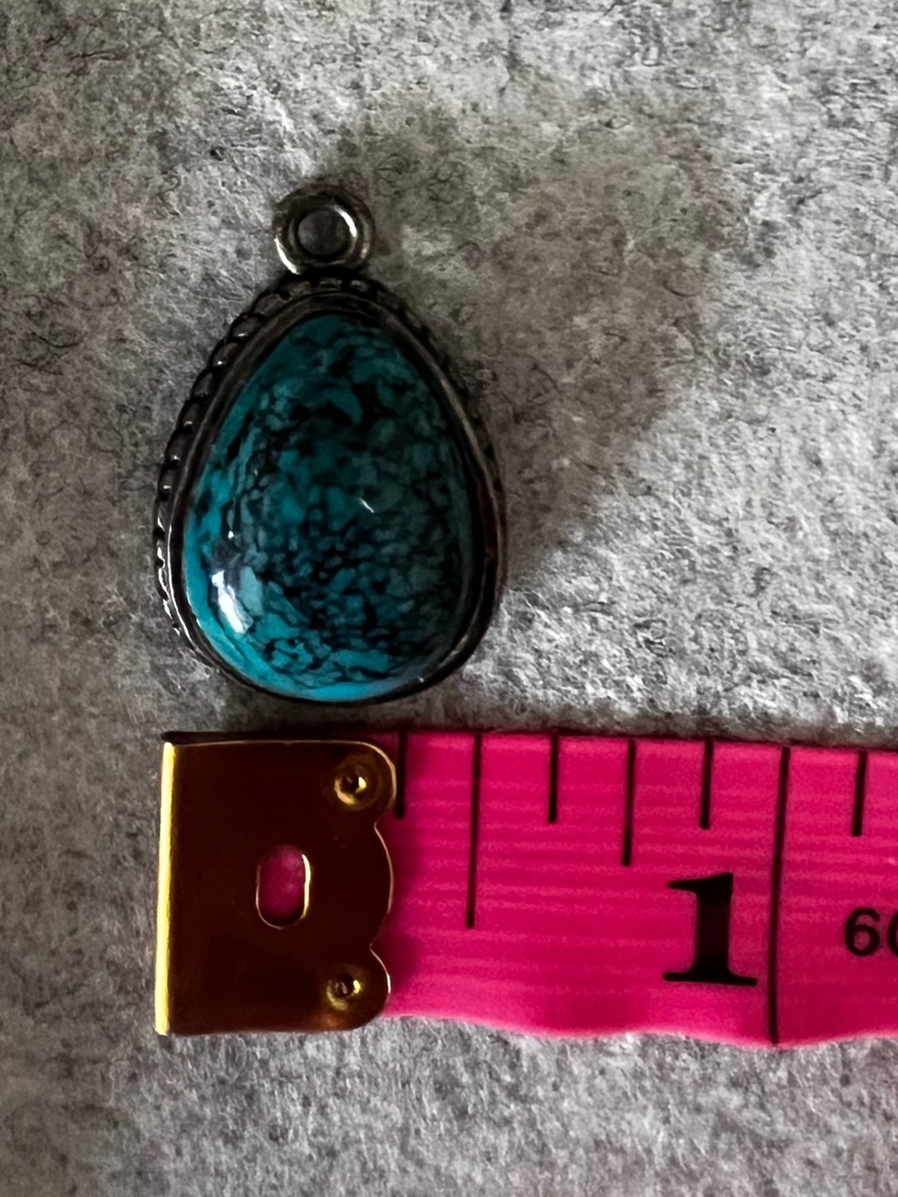 Gorgeous Authentic Turquoise Stones - Picture 5 of 7